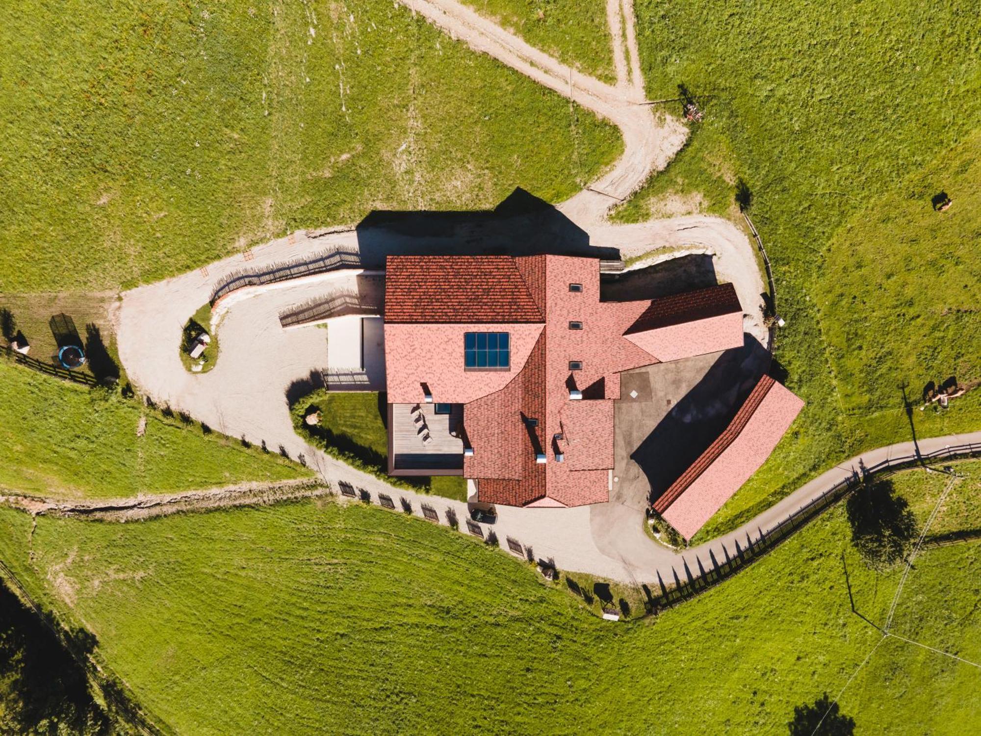 Almresidenz Unterrain -1 Km By Car Distance Ski Slopes Kronplatz Olang Exterior foto