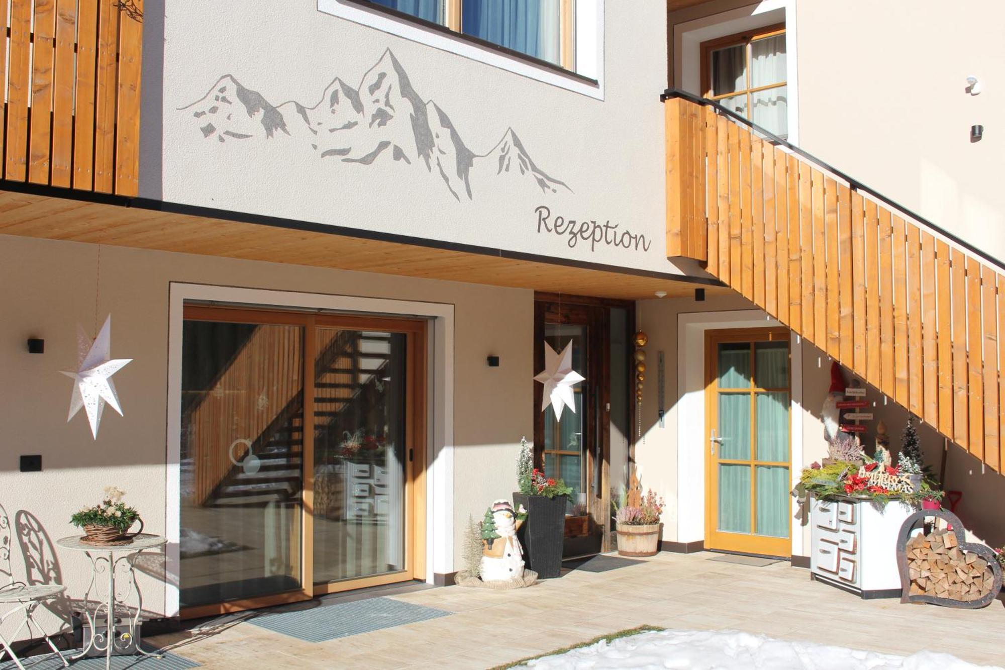 Almresidenz Unterrain -1 Km By Car Distance Ski Slopes Kronplatz Olang Exterior foto